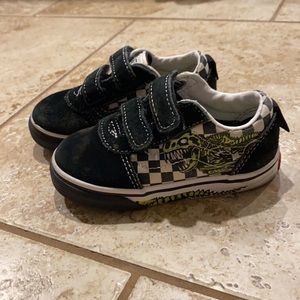 Size 7 Toddler Vans dinosaur skeleton